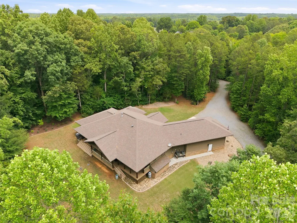 9860 Harvest Lane Davidson, NC 28036