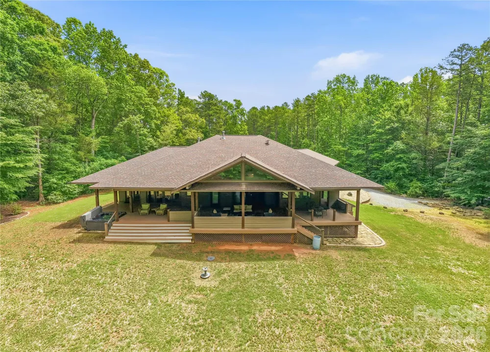 9860 Harvest Lane Davidson, NC 28036