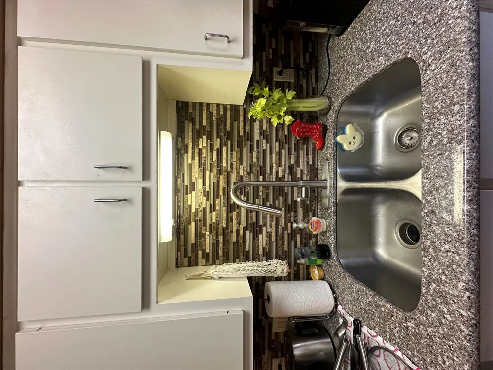 106 E 30th Street #203 Austin, TX 78705