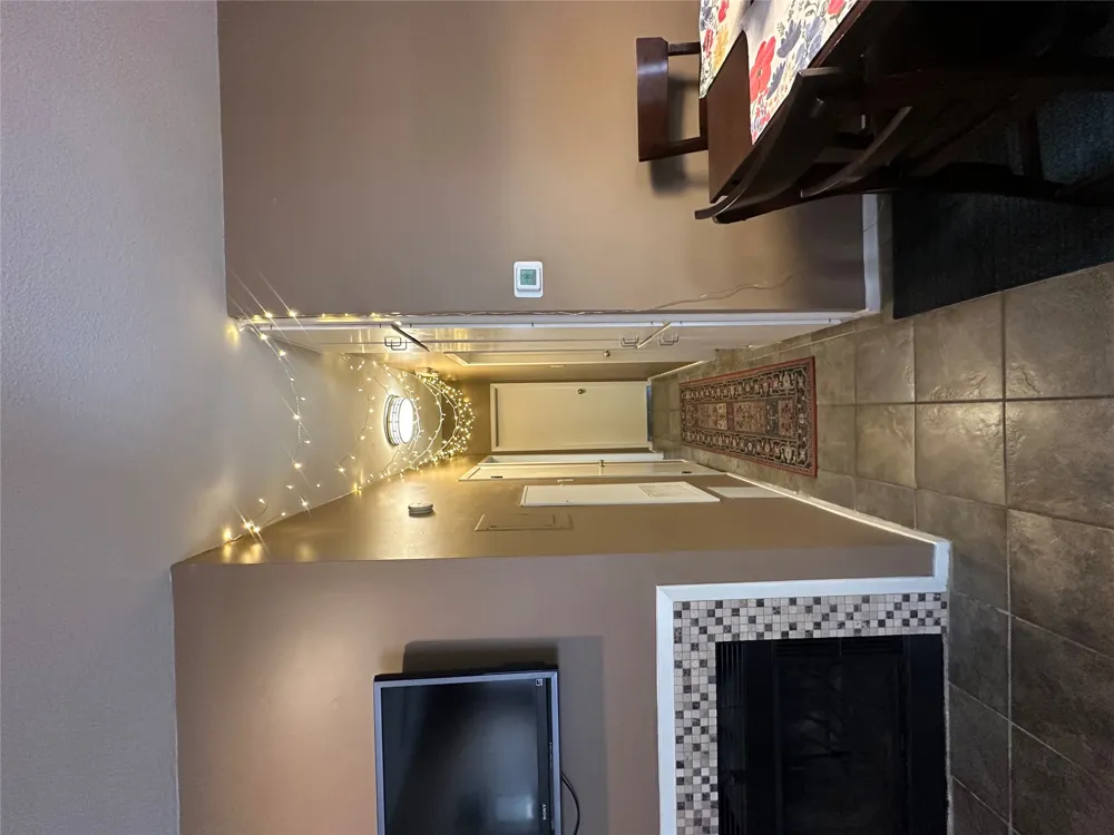 106 E 30th Street #203 Austin, TX 78705