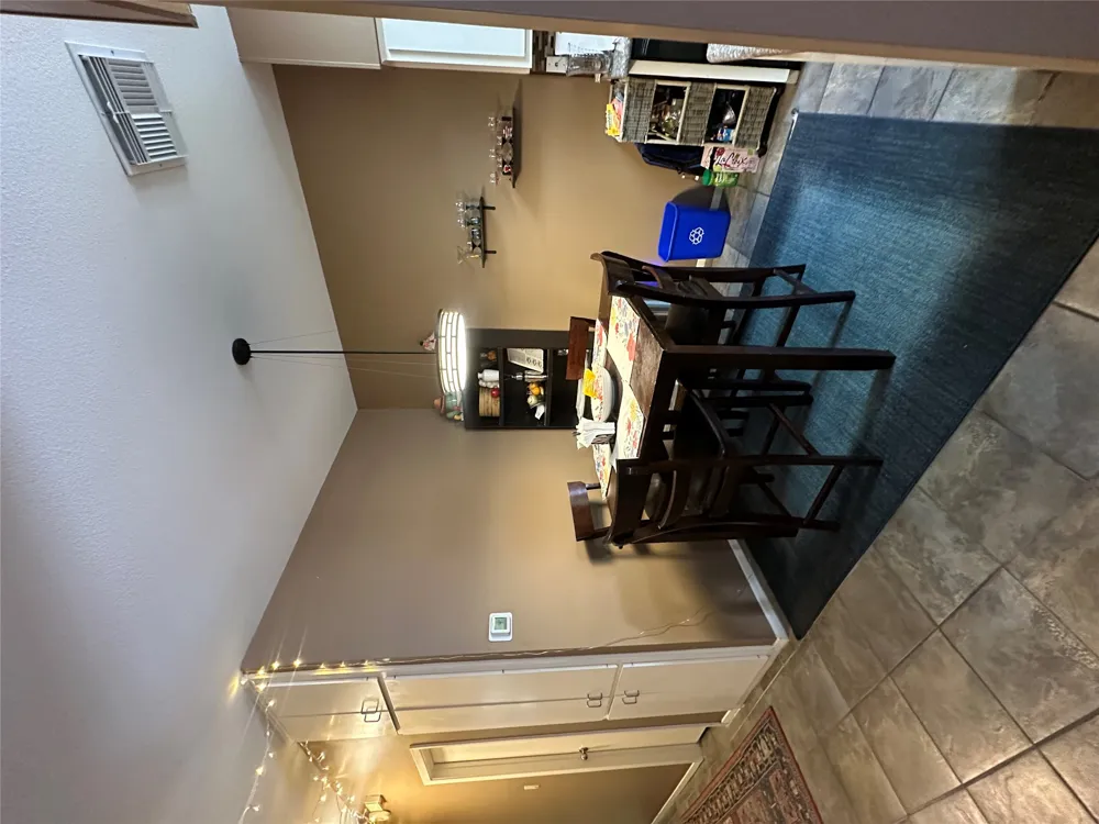 106 E 30th Street #203 Austin, TX 78705