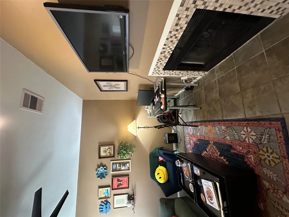 106 E 30th Street #203 Austin, TX 78705