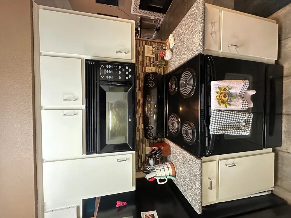 106 E 30th Street #203 Austin, TX 78705