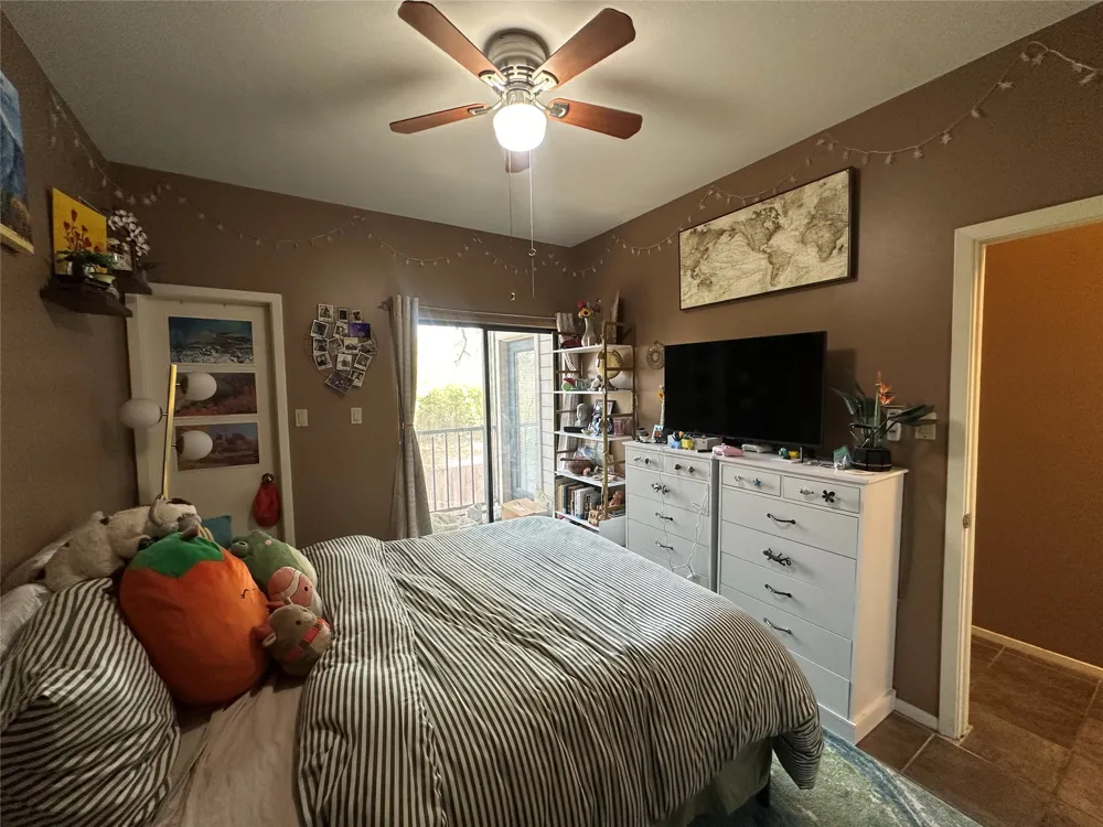 106 E 30th Street #203 Austin, TX 78705