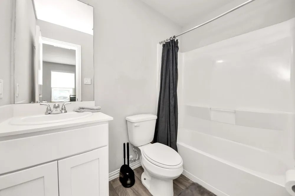 9027 Madera Road #B Houston, TX 77078