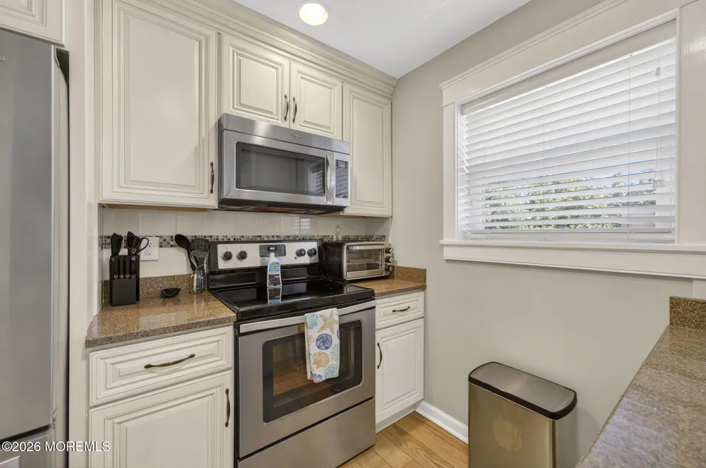 169 Wharfside Drive #169 Monmouth Beach, NJ 07750