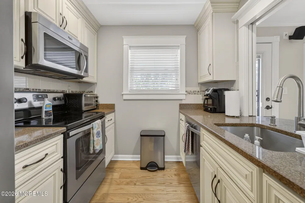 169 Wharfside Drive #169 Monmouth Beach, NJ 07750