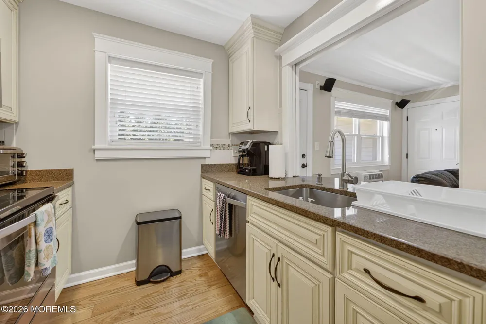 169 Wharfside Drive #169 Monmouth Beach, NJ 07750
