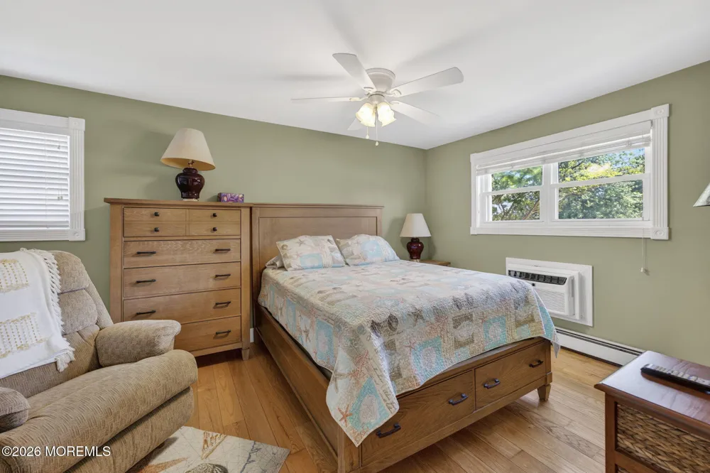169 Wharfside Drive #169 Monmouth Beach, NJ 07750