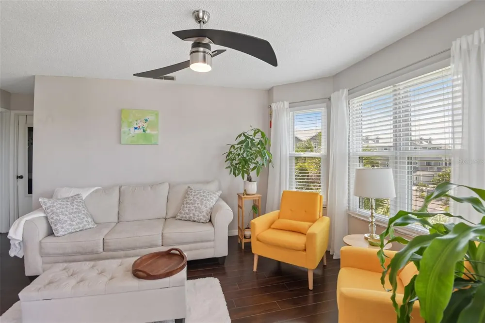 5727 BISCAYNE COURT #209 New Port Richey, FL 34652