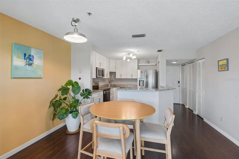 5727 BISCAYNE COURT #209 New Port Richey, FL 34652