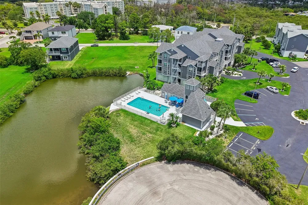 5727 BISCAYNE COURT #209 New Port Richey, FL 34652