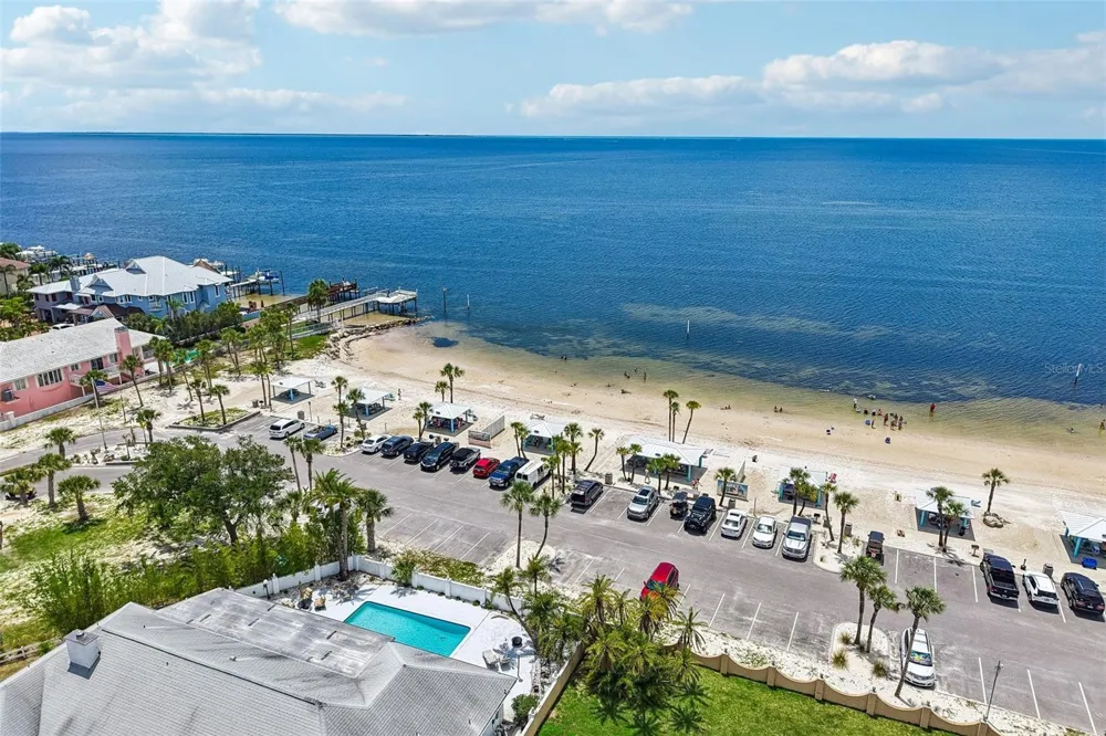5727 BISCAYNE COURT #209 New Port Richey, FL 34652