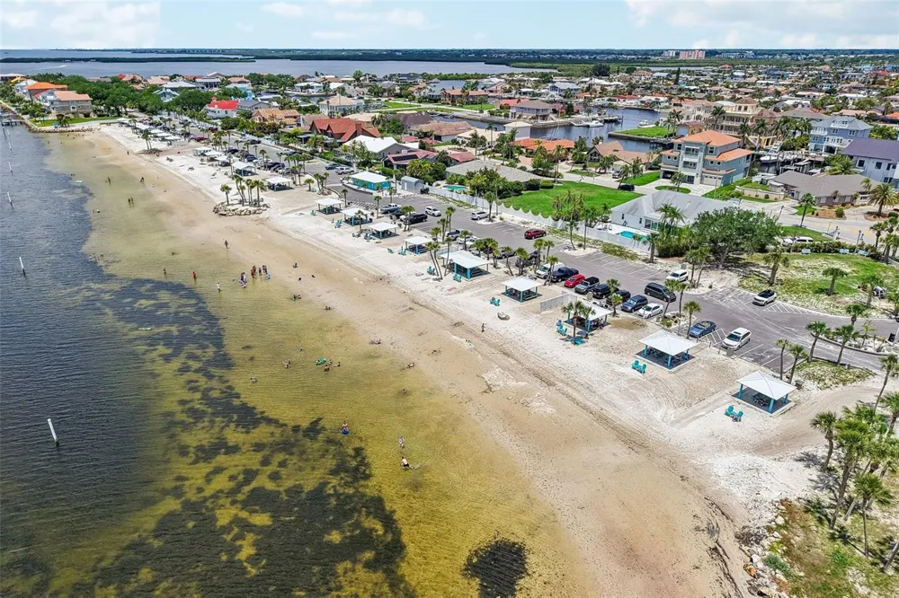 5727 BISCAYNE COURT #209 New Port Richey, FL 34652