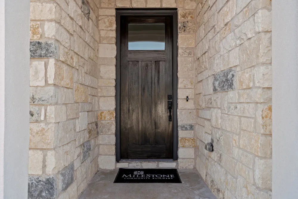 1313 Robin Trail Round Rock, TX 78681