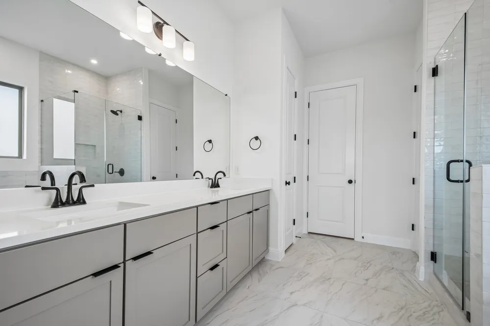 1313 Robin Trail Round Rock, TX 78681
