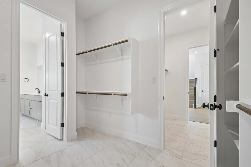 1313 Robin Trail Round Rock, TX 78681