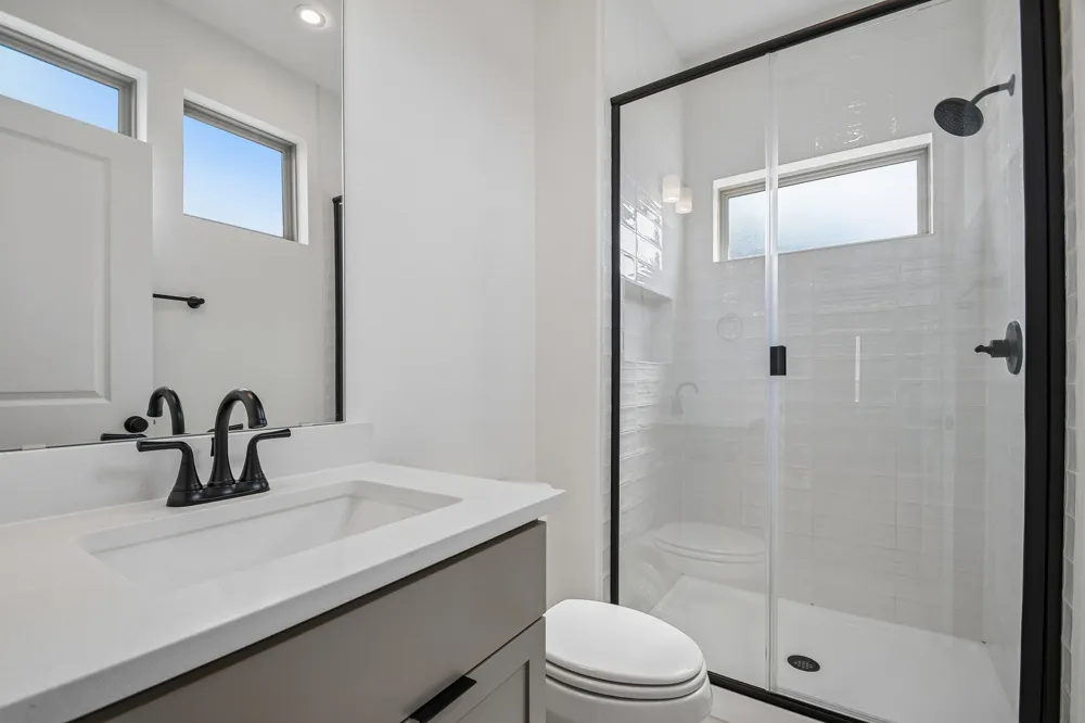 1313 Robin Trail Round Rock, TX 78681