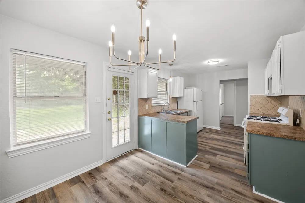1605 Proctor Drive Grand Prairie, TX 75051