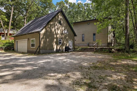 2713 E White Lake Drive