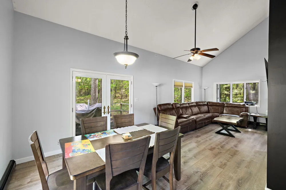 2713 E White Lake Drive Twin Lake, MI 49457