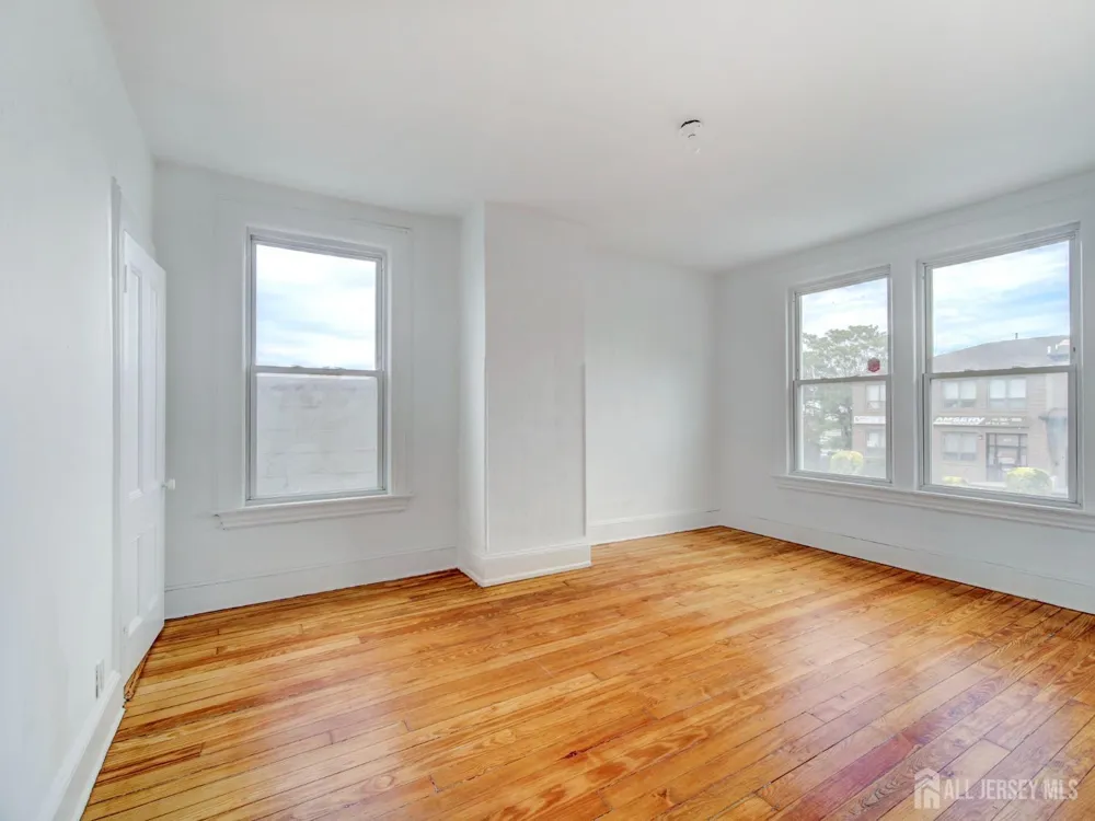 444 Broad Street Elizabeth, NJ 07208