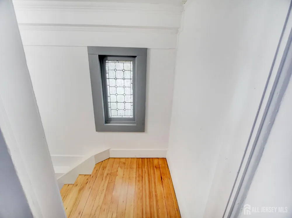 444 Broad Street Elizabeth, NJ 07208
