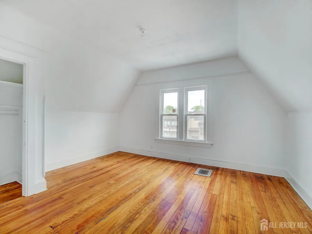 444 Broad Street Elizabeth, NJ 07208