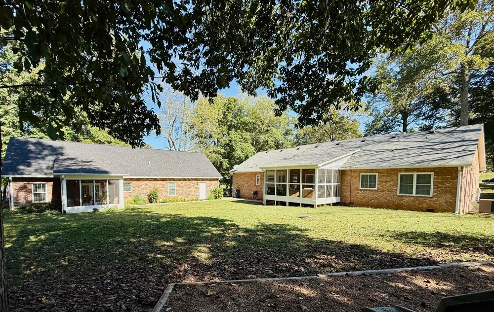 320 Spring Valley Dr Cottontown, TN 37048