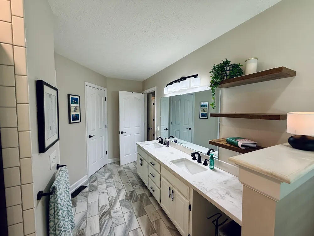 320 Spring Valley Dr Cottontown, TN 37048