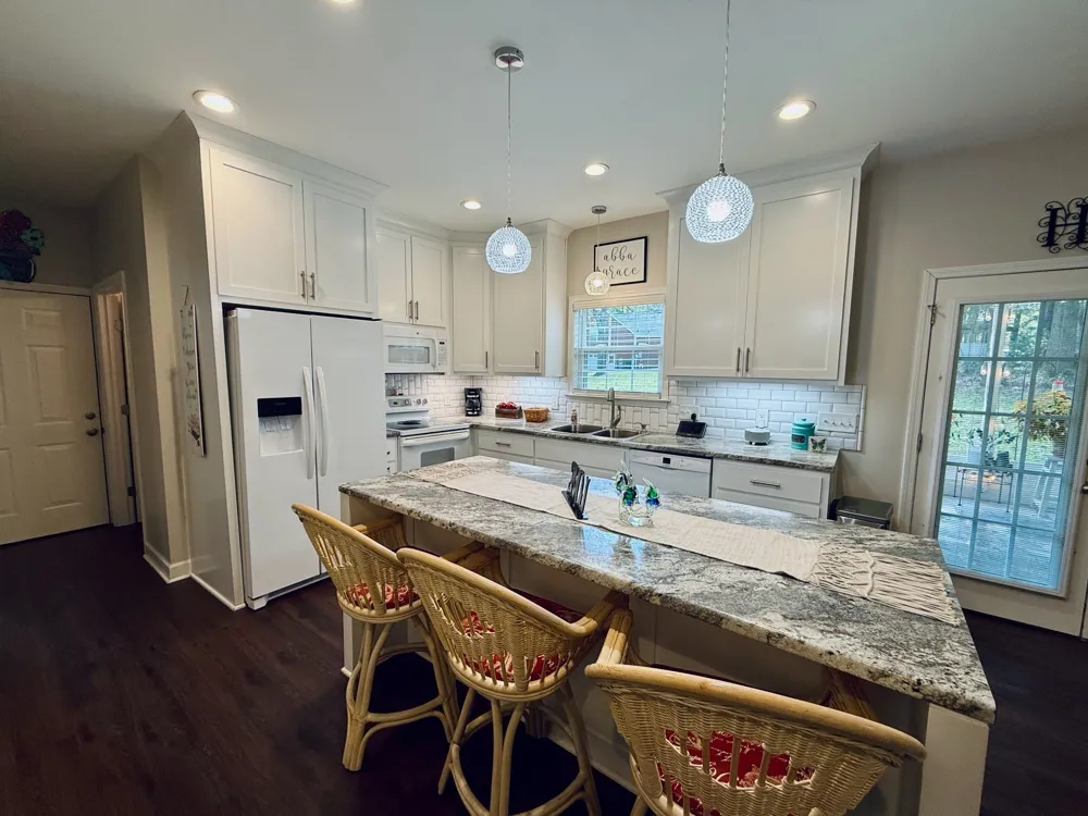 320 Spring Valley Dr Cottontown, TN 37048