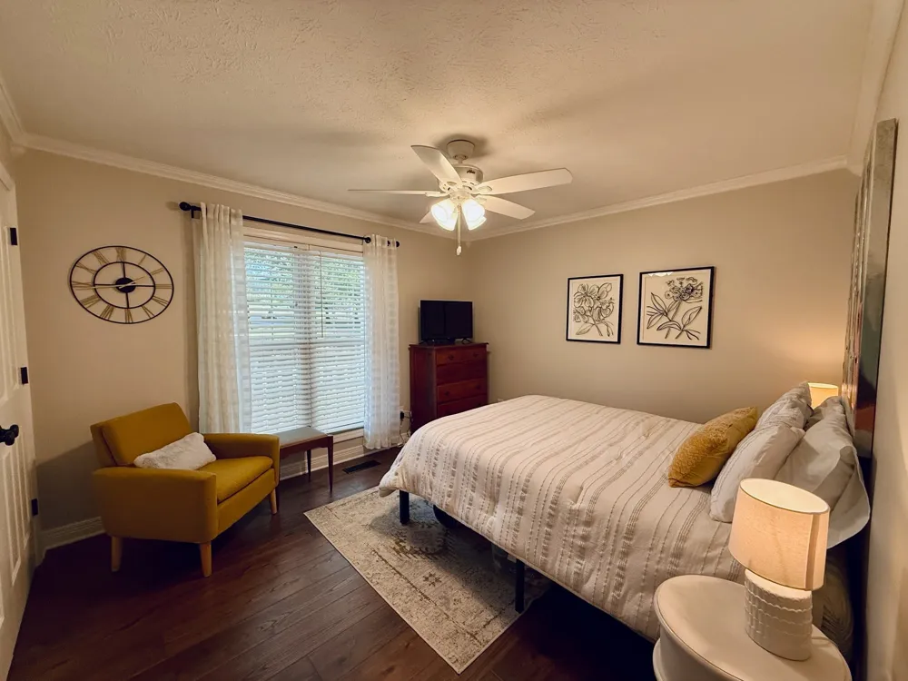 320 Spring Valley Dr Cottontown, TN 37048