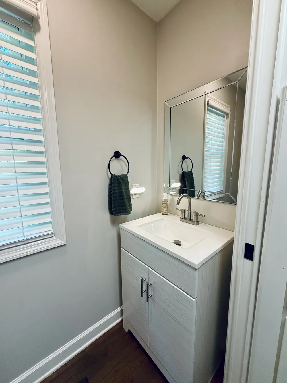 320 Spring Valley Dr Cottontown, TN 37048