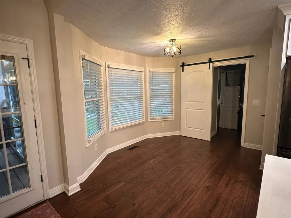 320 Spring Valley Dr Cottontown, TN 37048