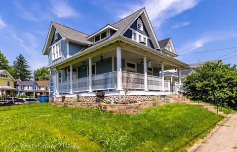 121 Eaton Avenue