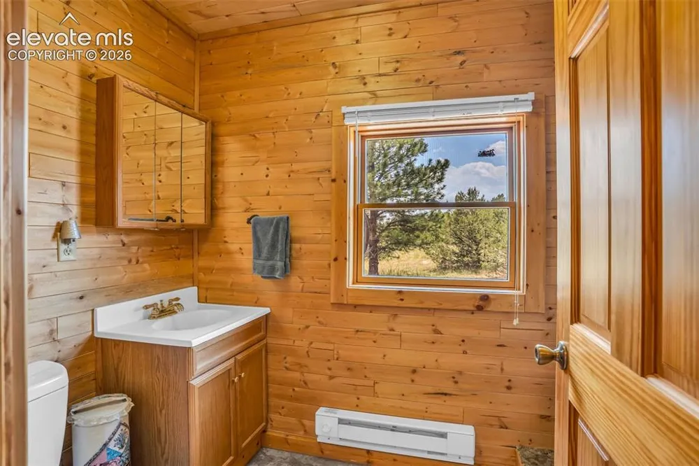 5131 County Road 634 Gardner, CO 81040