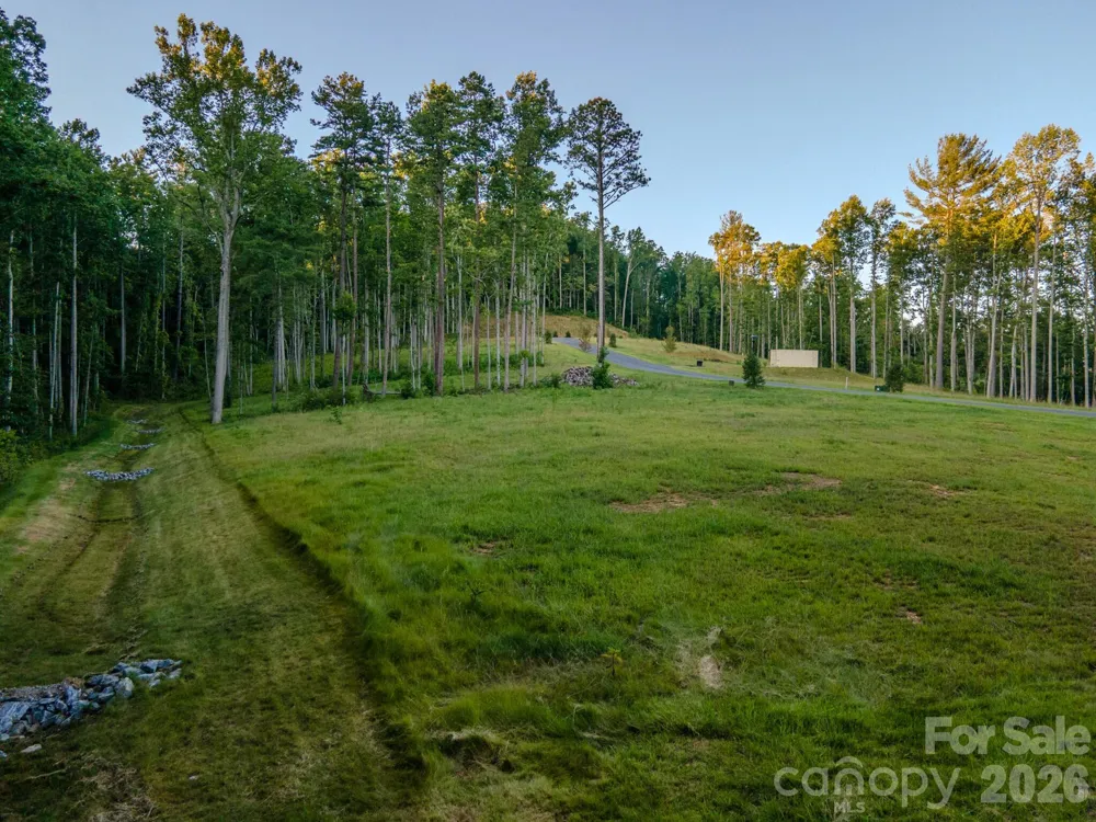 416 Irvine Drive Fairview, NC 28730