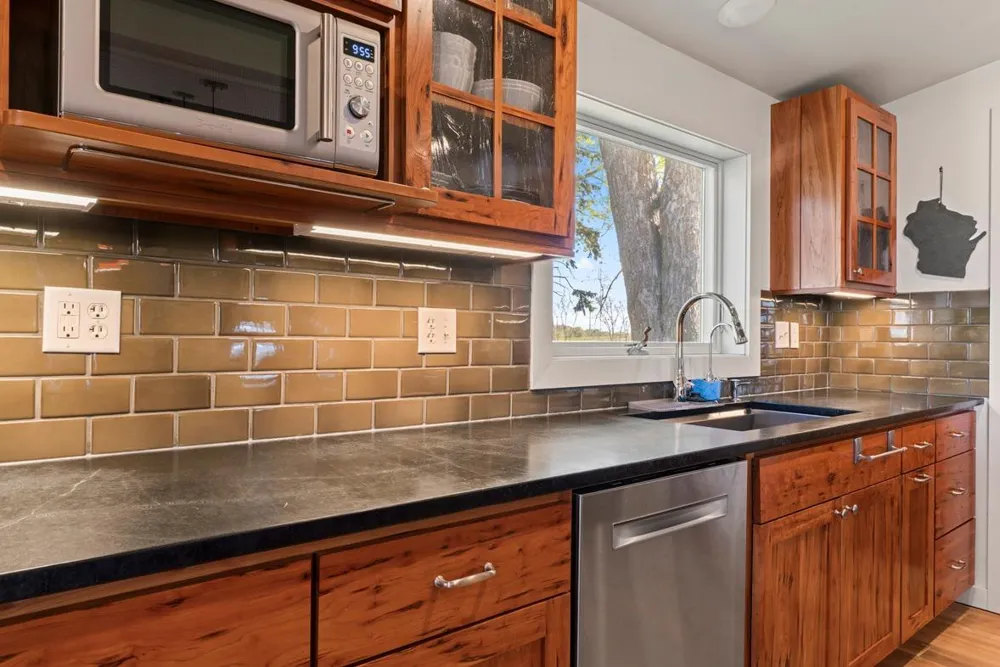 N2095 Twin Bluff Lane Stockholm, WI 54769