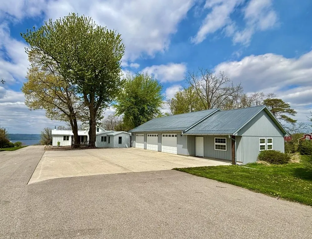 N2095 Twin Bluff Lane Stockholm, WI 54769