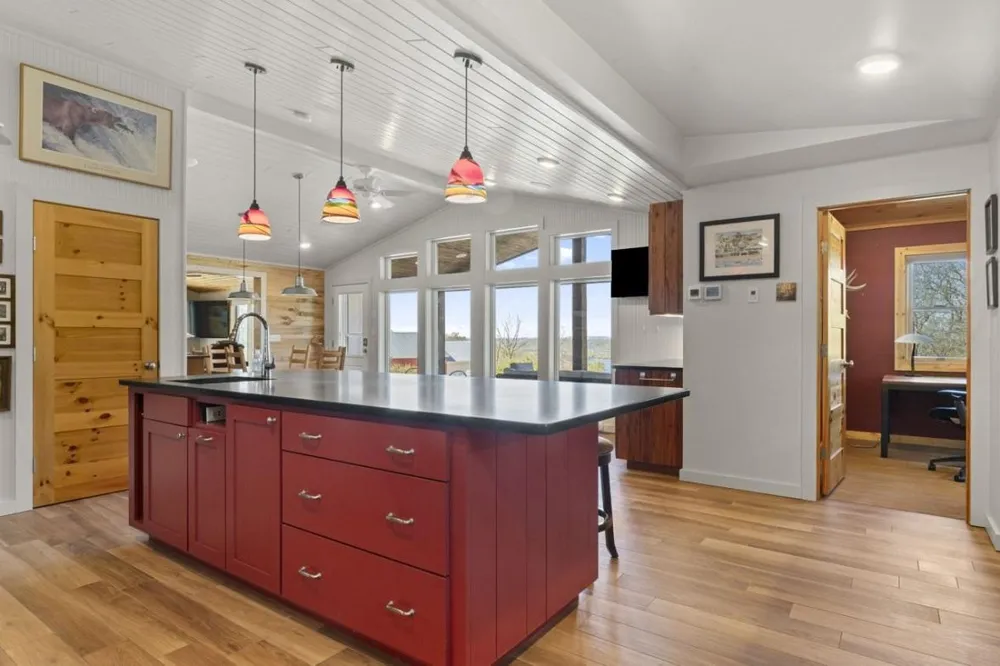 N2095 Twin Bluff Lane Stockholm, WI 54769