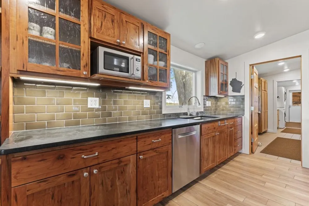 N2095 Twin Bluff Lane Stockholm, WI 54769