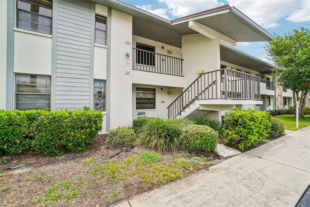 1601 43RD STREET #224 St Petersburg, FL 33713