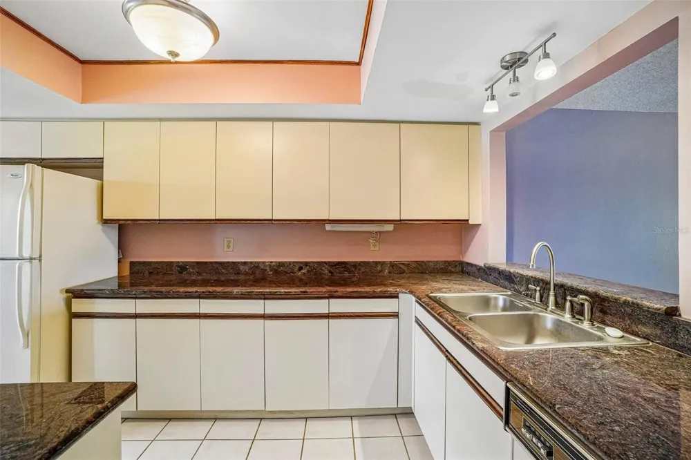 1601 43RD STREET #224 St Petersburg, FL 33713