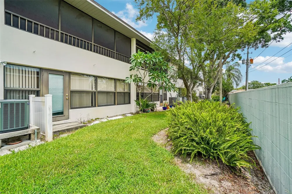 1601 43RD STREET #224 St Petersburg, FL 33713