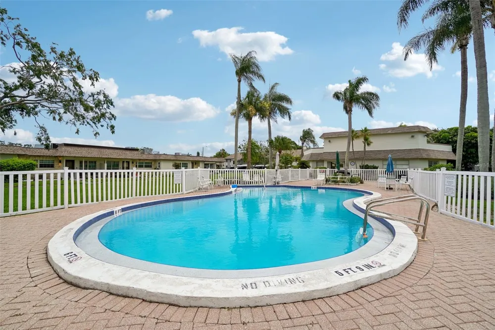 1601 43RD STREET #224 St Petersburg, FL 33713