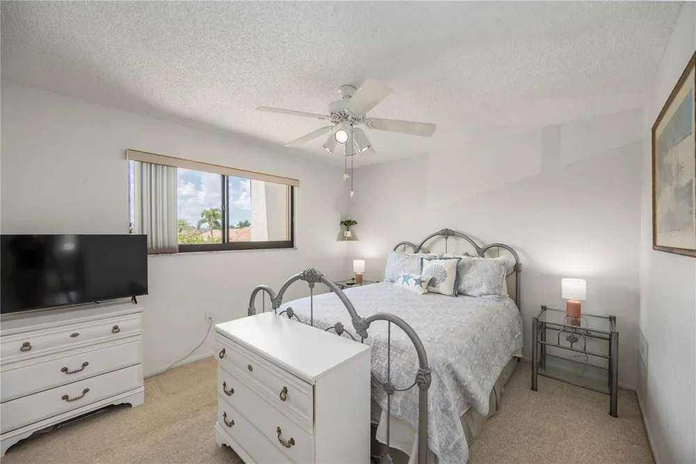 5050 MARIANNE KEY ROAD #1B Punta Gorda, FL 33955