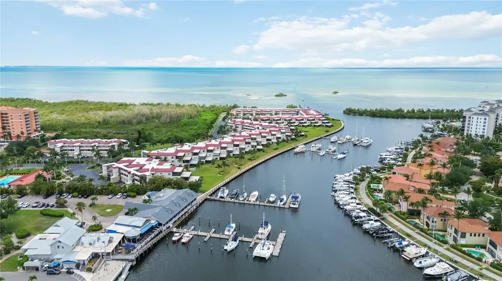 5050 MARIANNE KEY ROAD #1B Punta Gorda, FL 33955