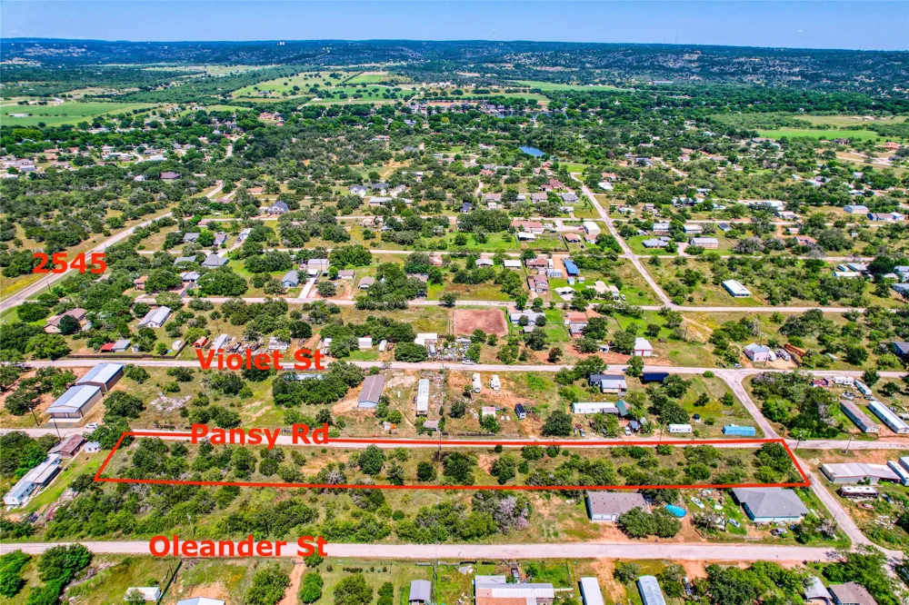 48 Pansy Road Kingsland, TX 78639