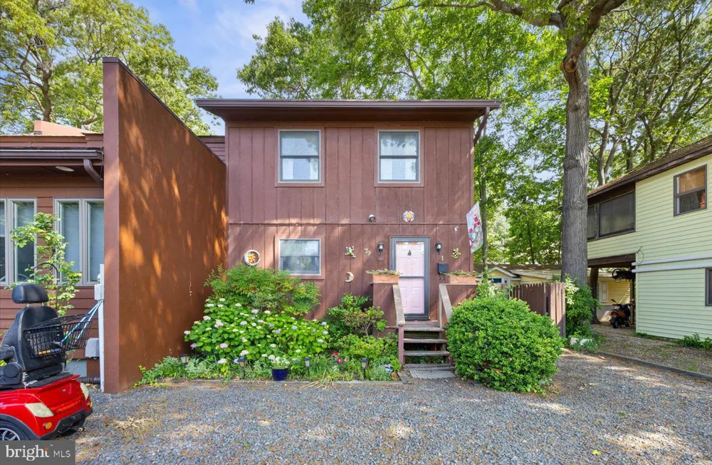 79 SUSSEX STREET #1
