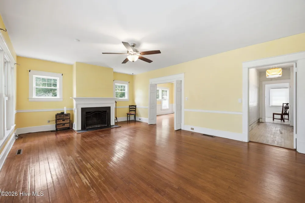 1515 Church Street Scotland Neck, NC 27874